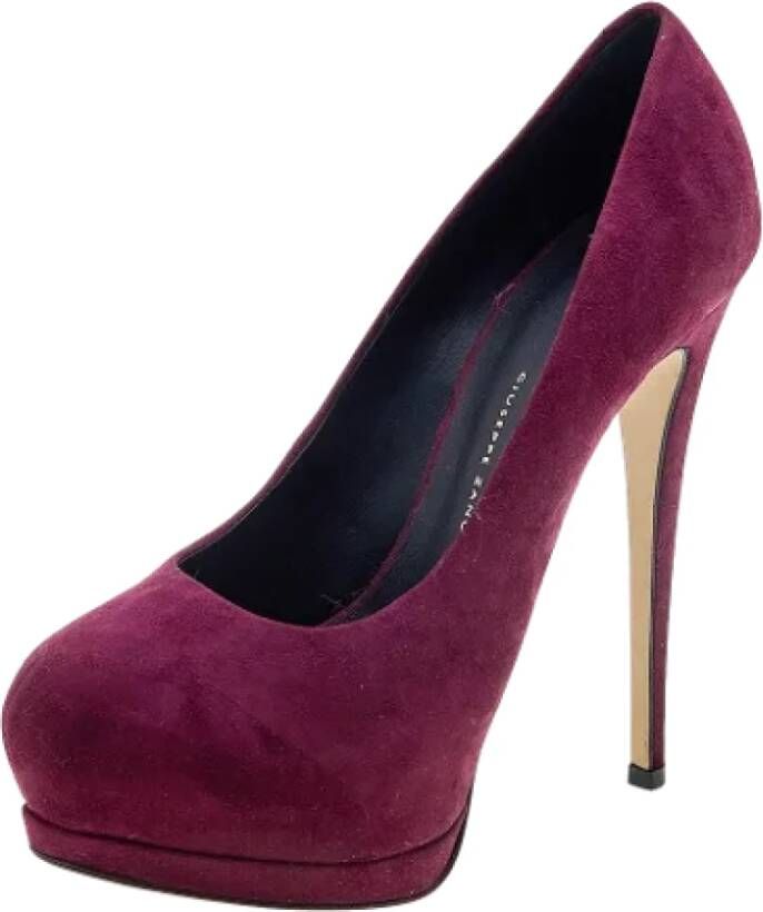 Giuseppe Zanotti Pre-owned Suede heels Red Dames