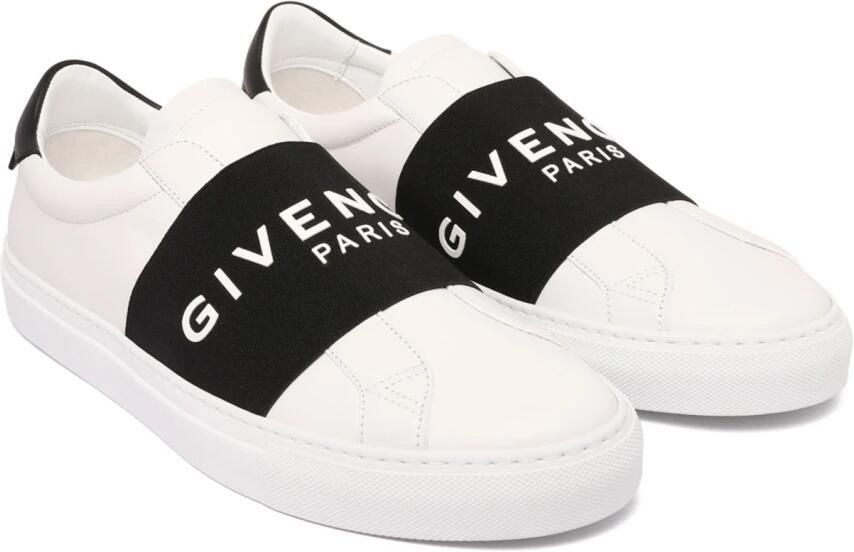 Givenchy Logo Print Lage Top Sneakers