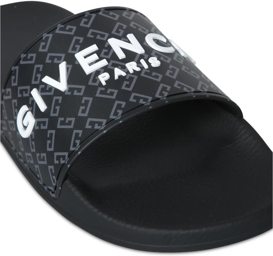 Givenchy Zwarte Slip-On Monogram Rubberen Schoenen Black Heren