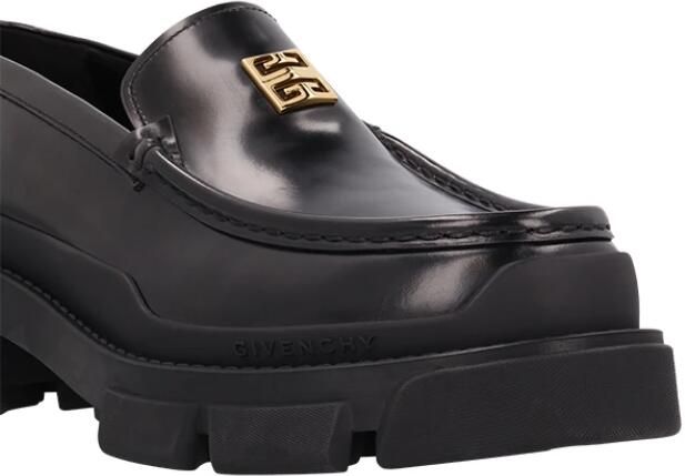 Givenchy Zwarte Leren Loafers met Gouden Logo Plaque Black
