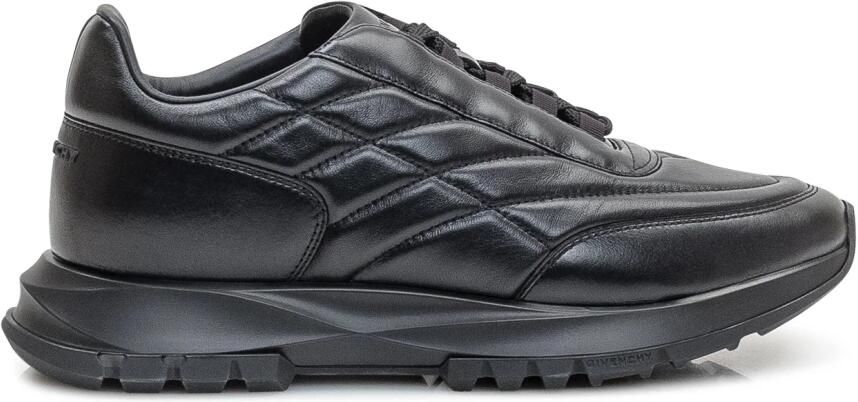 Givenchy Trainers Sneakers in glanzend gewatteerd leer