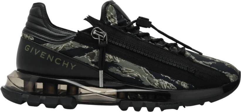 Givenchy Lage Spectre Sneakers