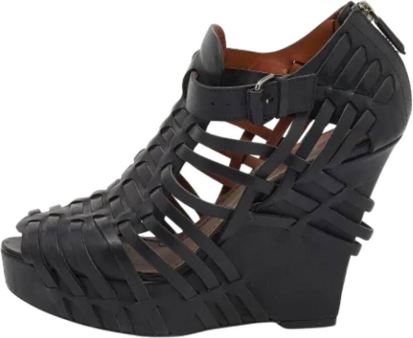 Givenchy Pre-owned Leather sandals Black Dames