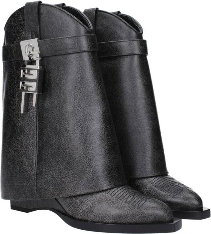 Givenchy Vintage Leren Enkellaarzen met Sleehak