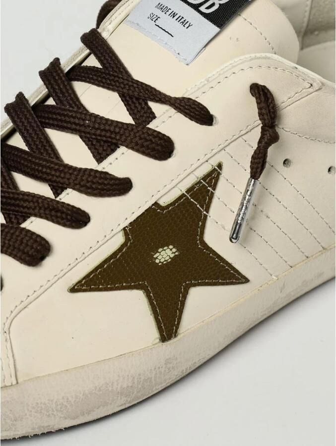 Golden Goose Stijlvolle Casual Schoenen met Steraccent en Vetersluiting voor Dagelijks Gebruik