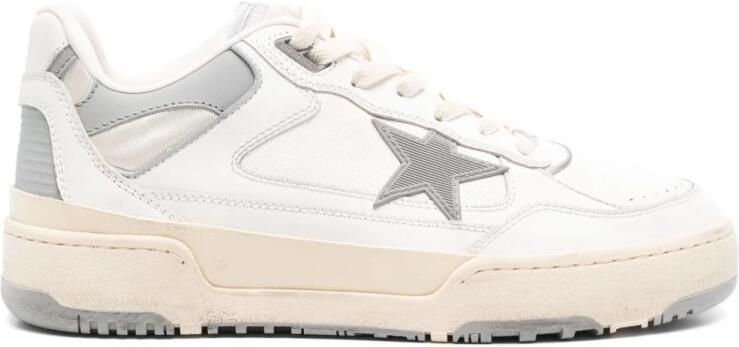 Golden Goose Witte Sneakers voor een stijlvolle look
