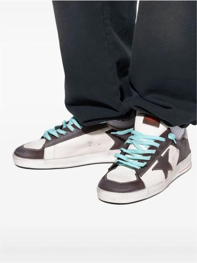 Golden Goose Witte Veterschoenen met Sterdetail