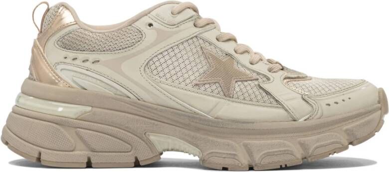 Golden Goose Grijze Sneakers met Chunky Sole