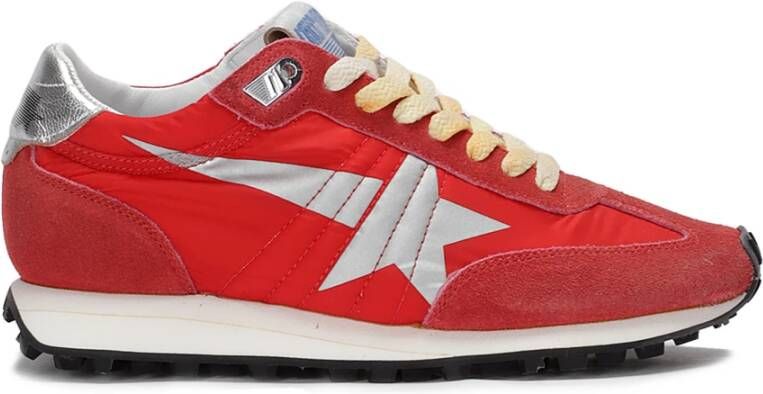Golden Goose Low-Top Sneakers Lace-Up Sneakers With Rubber Sole in rood