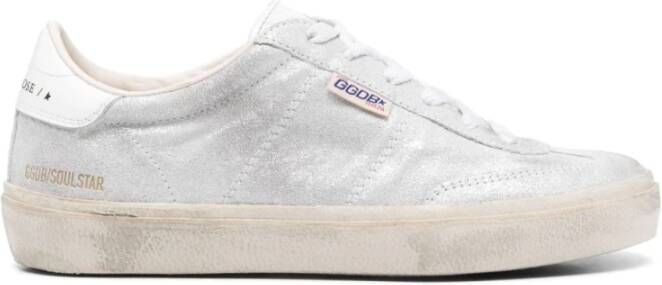 Golden Goose Witte Veterschoenen met Merkdetails