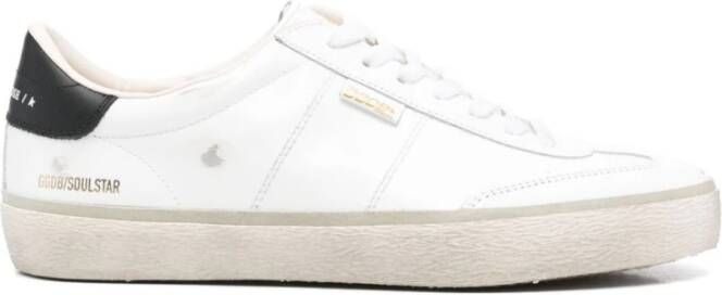 Golden Goose Witte Veterschoenen Platte Distressed
