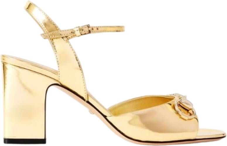 Gucci Gouden Sandalen voor Stijlvolle Outfits
