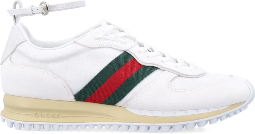 Gucci Suede Sneakers met Verstelbare Enkelband
