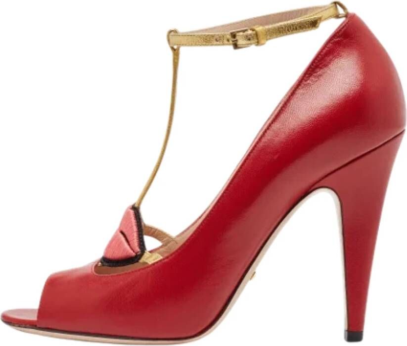 Gucci Vintage Pre-owned Leather heels Red Dames