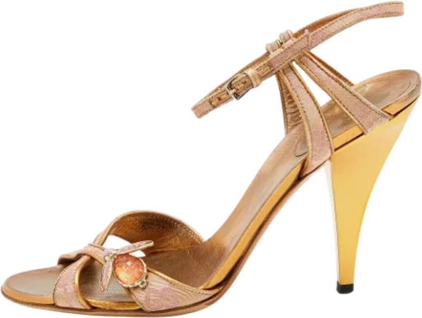 Gucci Vintage Pre-owned Leather sandals Yellow Dames