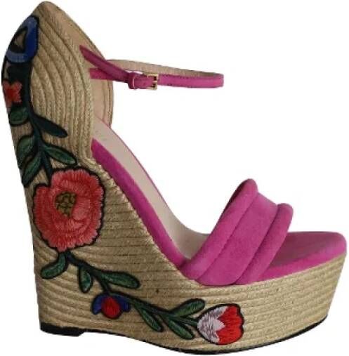 Gucci Vintage Pre-owned Suede heels Pink Dames