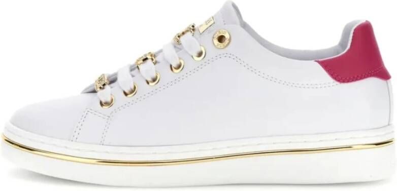 Guess Casual Sneakers met Kleurrijke Inzetstukken
