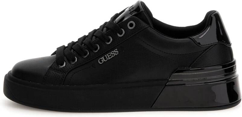 Guess Damestrainers Corlina Zwart Dames