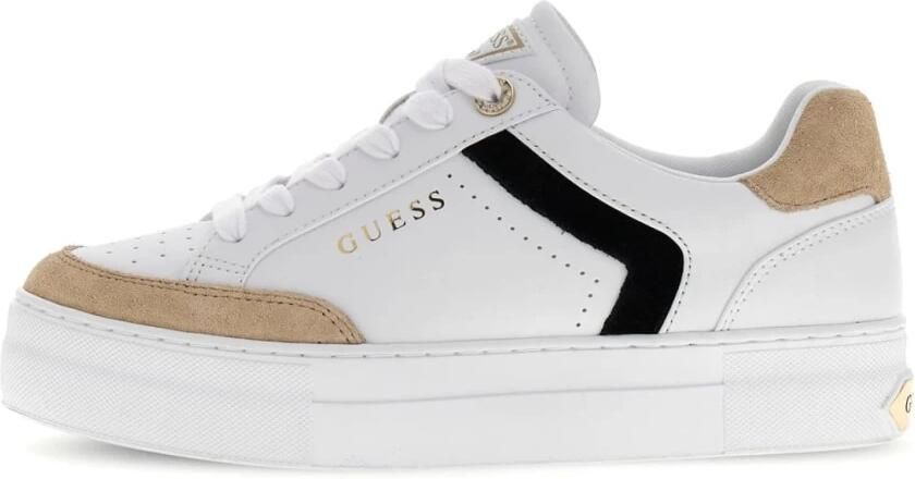GUESS Sneakers laag 'GILAX2' beige zwart wit