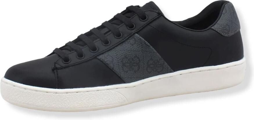 Guess Nola 4G Logo Sneaker