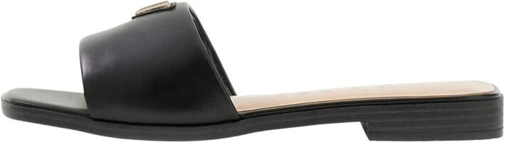 Guess Instappers in leerlook model 'Ramlan'