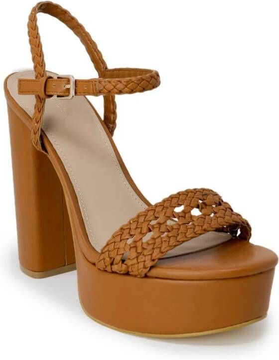 Guess Bruine Sandalen met Blokhak en Gesp Striksluiting Brown Dames