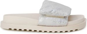 Guess Slippers met labelprint model 'FABETZY'