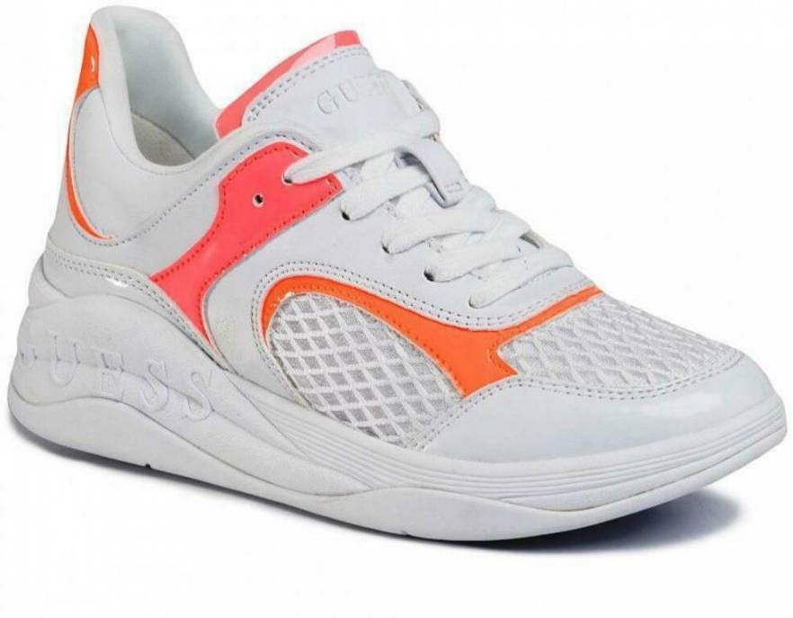 GUESS Saucey sneaker met mesh details