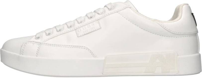 Guess Witte Fmfcasele12 Herenschoenen White Heren