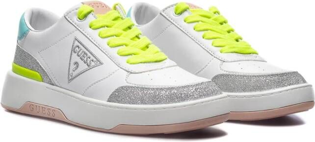 Guess Witte Synthetische Sneakers Fl5Mlsfam12 White Dames