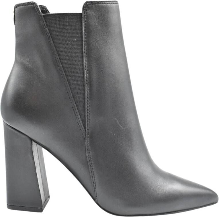 Guess Zwarte Veterschoenen voor Dames Black Dames