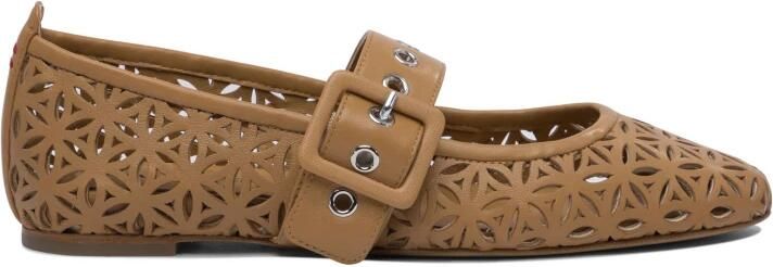 Hal era Baron Ballerina