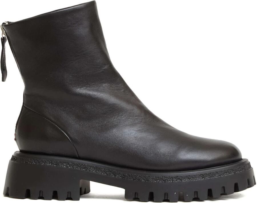 Hal era Rama 26 Boots