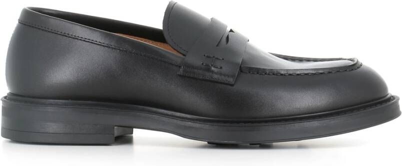 Henderson Boston Loafer