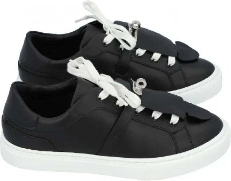 Hermès Vintage Pre-owned Leather sneakers Black Dames