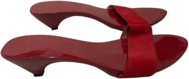 Hermès Vintage Pre-owned Suede sandals Red Dames