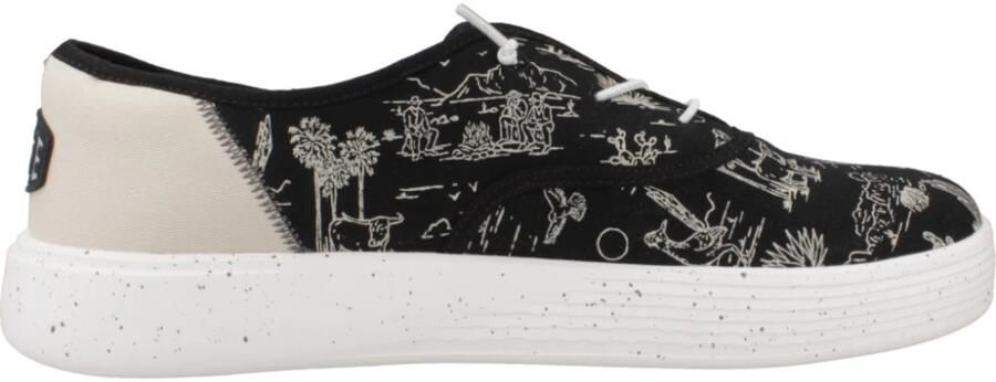 Hey Dude Woestijn Sneakers voor Stijlvol Comfort