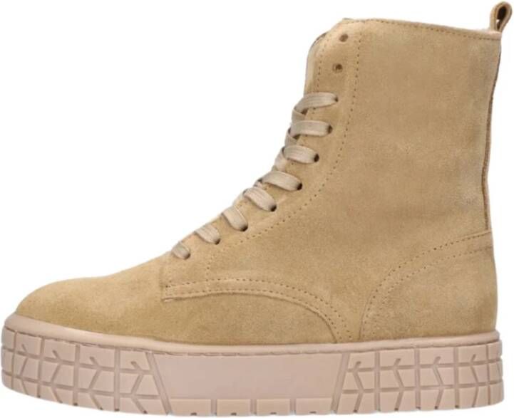 Hip Beige Suède Enkellaarzen met Plateauzool