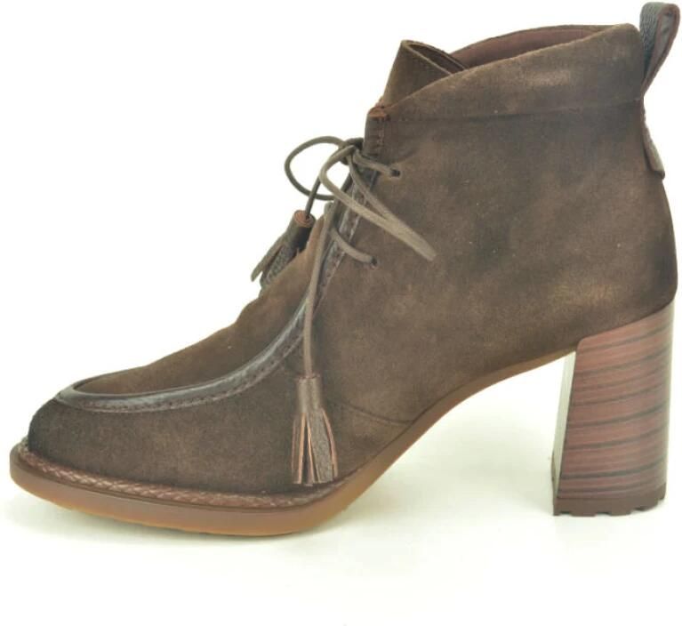 Hispanitas Bruin daim Botje N. DH 6cm