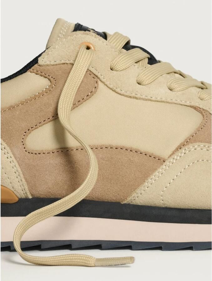 Hoff Retro Sneaker met Logo Detail