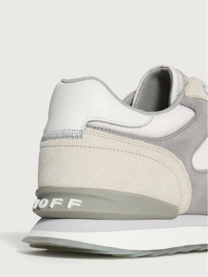 Hoff Retro Style Sneaker met Logo Detail