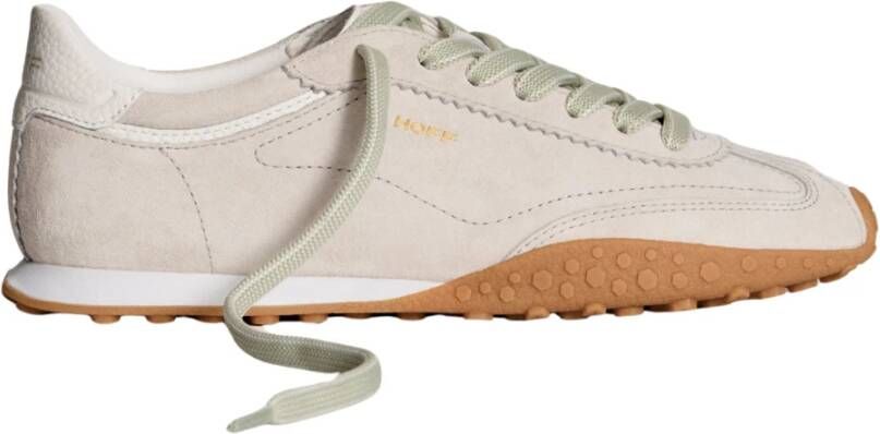 Hoff Monokleur Suede Sneaker met Wit Detail