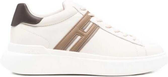 Hogan Beige Leren Sneakers met Bruine Zool