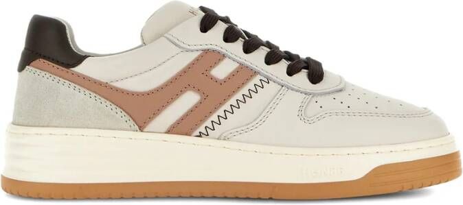 Hogan Beige Veterschoenen met Geperforeerde Neus
