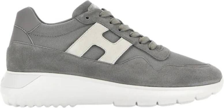 Hogan Grijze Suède Sneakers met Geheugenschuim