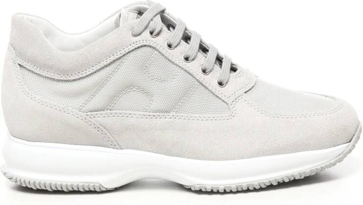 Hogan Grijze Suède Sneakers met Zichtbare Stiksels