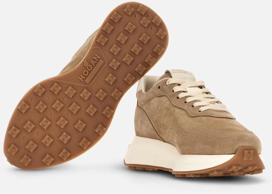 Hogan Beige Sneakers met Retro Touches