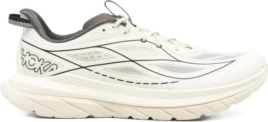 Hoka One Mach Remastered