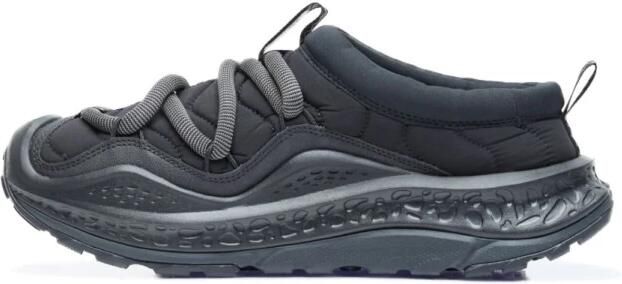 Hoka One Zwarte Sneakers met Geïsoleerd Bovenwerk