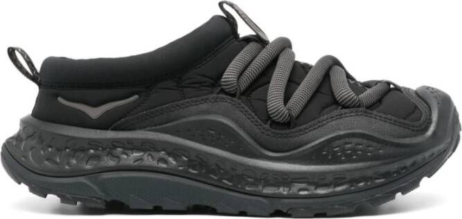 Hoka One Zwarte Sneakers met Geïsoleerd Bovenwerk